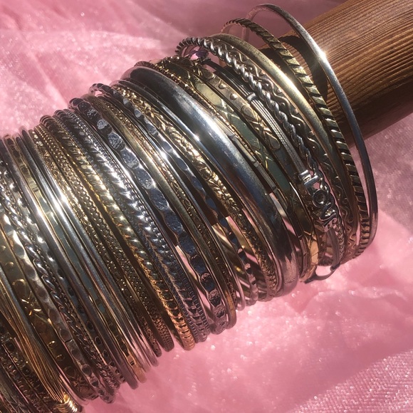 Bangles/bracelets - Picture 5 of 5